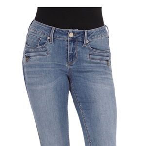 🥀SALE🐾NEW WITH TAGS SEVEN 7 slim bootcut jeans